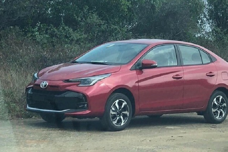 Toyota Vios phiên bản mới lộ diện tại Việt Nam vào đầu năm nay.