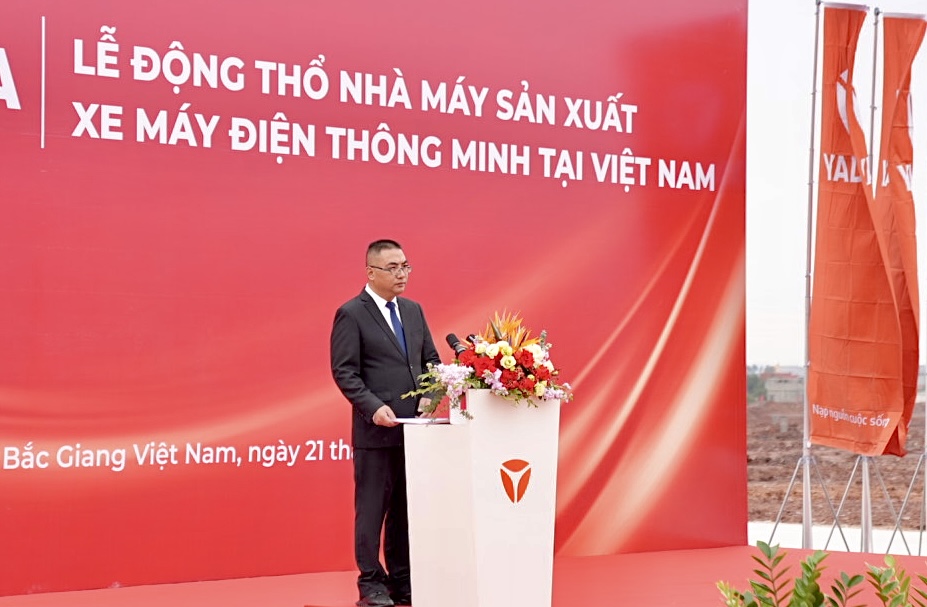 Ông RONG WEN YOU, TGĐ Công ty chế tạo Yadea Việt Nam chia sẻ. 