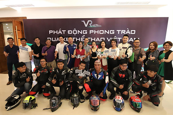 Sự kiện trình diễn và đua xe chuyên nghiệp vào ngày 01/11/2020 do Học viện Đua xe Việt Nam tổ chức tại Trường đua Đại Nam.