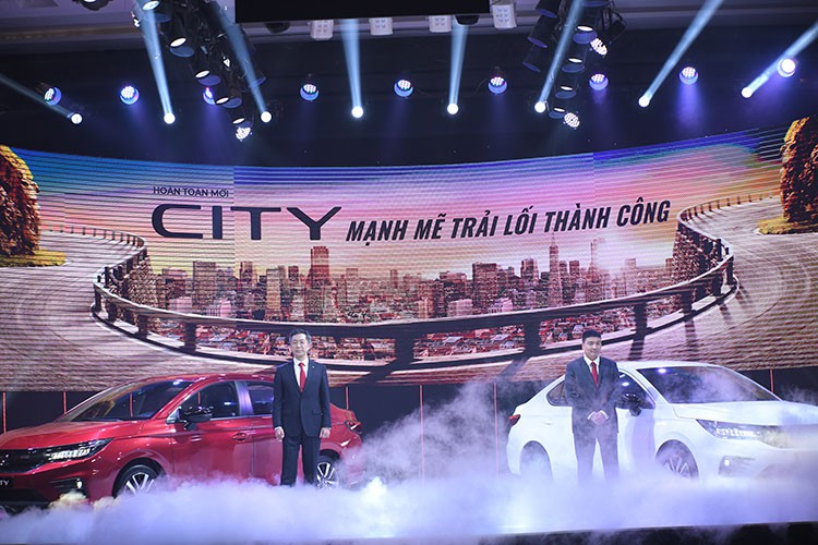 Honda City thế hệ mới được lắp ráp, phân phối chính hãng tại Việt Nam và dự kiến sẽ giao đến tay khách hàng từ tháng 1/2021. 