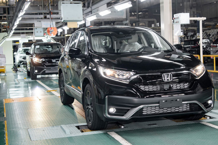 Hiện tại, Honda CR-V có giá niêm yết 998 triệu - 1,118 tỷ đồng. 