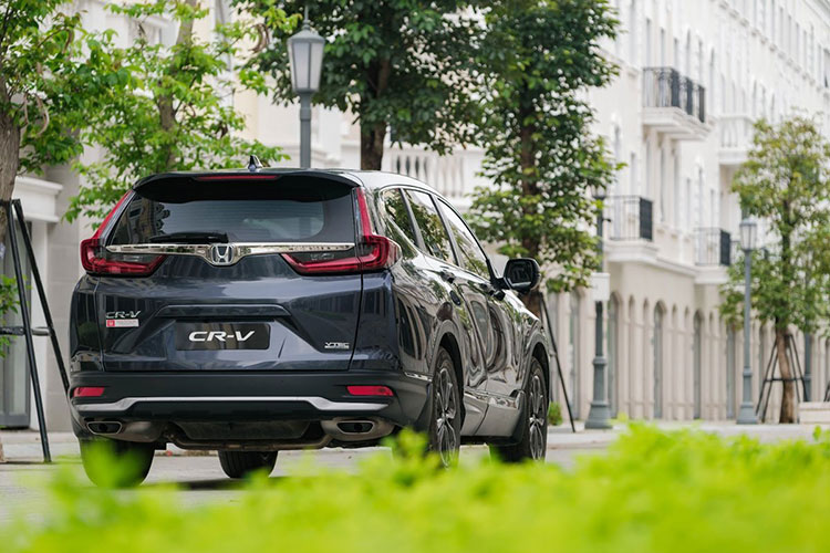Honda CR-V với 442 xe bán ra, chiếm 29,6% tổng sản lượng bán ô tô của HVN