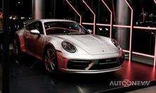 Cận cảnh Porsche 911 Carrera S giá gần 10 tỷ đồng tại Việt Nam