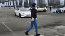 Tesla “mất mặt” khi trình diễn công nghệ lái tự động