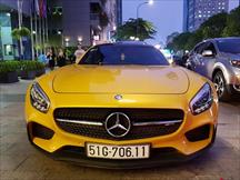Siêu xe Mercedes-AMG GT S Edition-1 xuất hiện bắt mắt trên đường phố Sài Thành