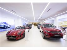 Jaguar Land Rover trưng dàn xe gần 30 tỷ tại Sài Gòn, ưu đãi hàng chục triệu đồng cho người mua