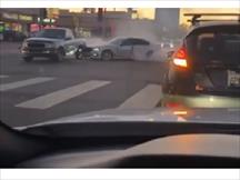 Bán tải gây tai nạn rồi bỏ chạy, tài xế lái BMW đuổi theo trả đũa