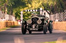 Bentley giúp các tay đua sống lại không khí những chiếc siêu xe từ 1929