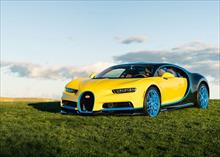 Nổi bật cùng màu vàng & xanh, đây chính xác là mẫu Bugatti Chiron Sport “chơi trội” nhất bạn từng biết!