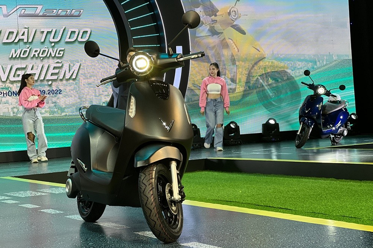 Lô xe máy điện Evo200 đầu tiên cho những khách hàng đặt cọc sớm nhất.