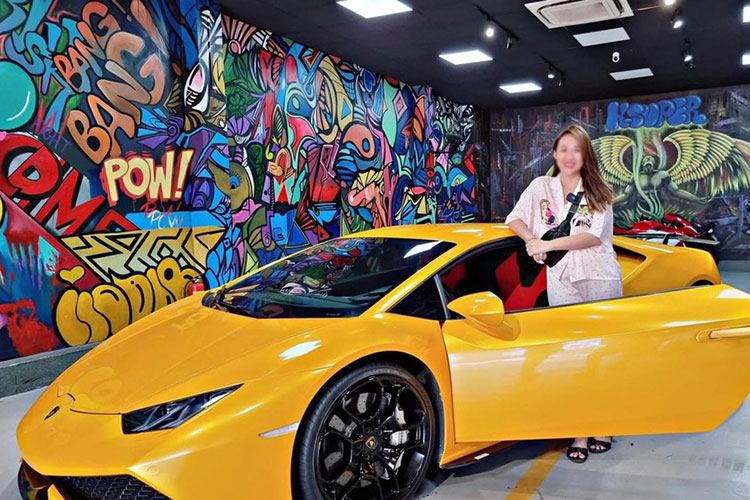 Bà chủ siêu xe Lamborghini Huracan ở Bạc Liêu bị khởi tố vì làm lây lan dịch bệnh.