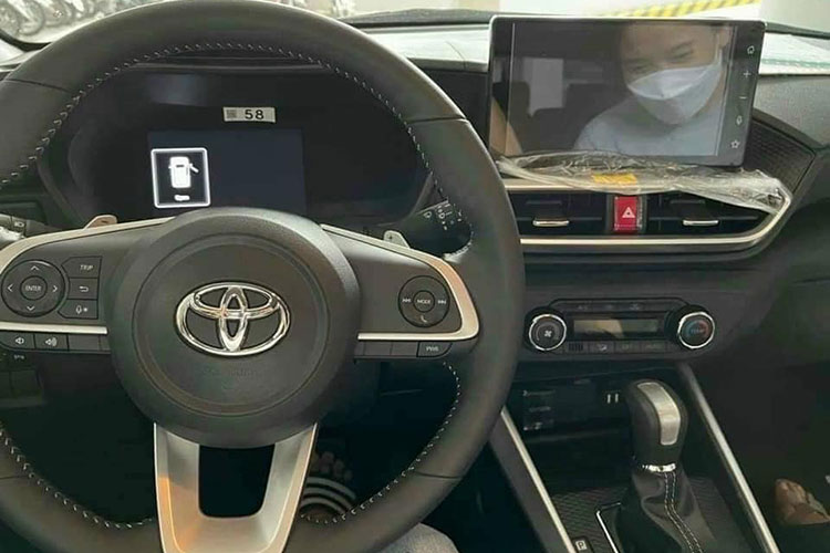 Nội thất của chiếc Toyota Raize mới về đại lý.