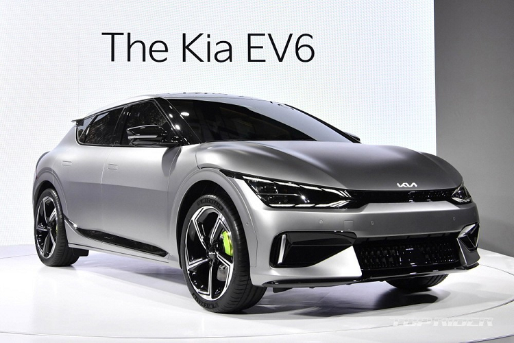 Kia Việt Nam sẽ bán ra mẫu xe chạy điện hoàn toàn KIA EV6 trong nửa đầu năm 2022.javascript:void(0)