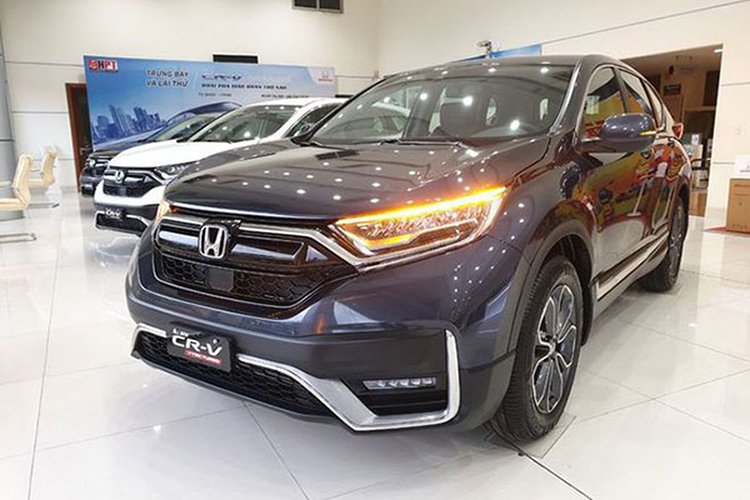Honda CR-V thế hệ mới tại Việt Nam tiếp tục giảm giá tất cả các phiên bản.