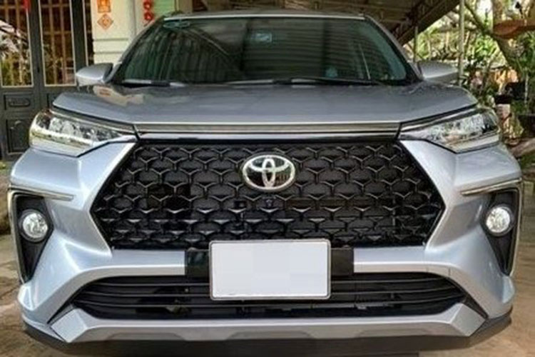 Toyota Veloz Cross vừa chạy đã rao bán, chủ xe 