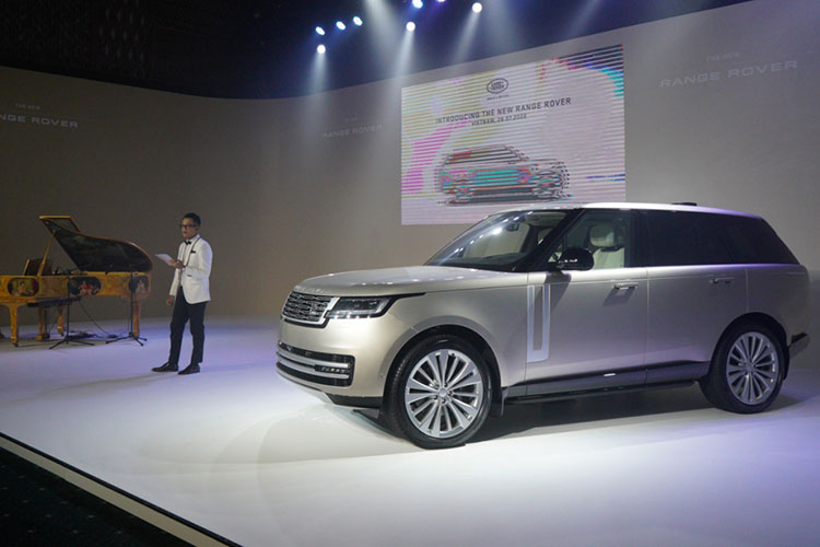 Sau hơn 2 tuần ra mắt thị trường Việt, Range Rover 2022 hiện đang được 