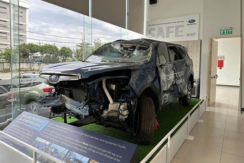 Subaru Forester tai nạn 