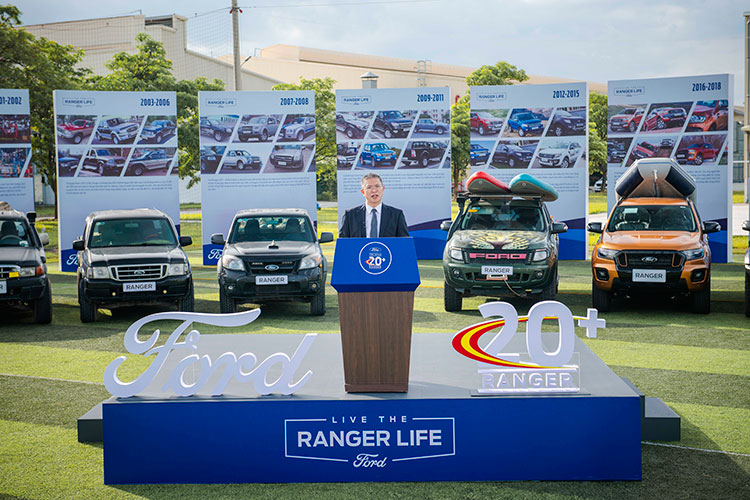 Ông Phạm Văn Dũng, Tổng Giám đốc Ford Việt Nam tại buổi ra mắt Ranger 2021 CKD.