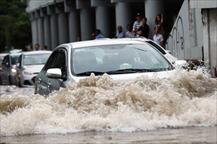 Lái xe qua vùng ngập nước, tài xế nên lưu ý tắt điều hòa