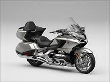 Honda Gold Wing 2024 ra mắt phiên bản màu mới, giá 1,231 tỷ đồng