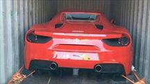Siêu xe Ferrari cùng nhiều ô tô trị giá lên đến cả chục tỷ đồng bị “bỏ quên” ở cảng Hải Phòng