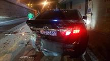 Hà Nội: Mercedes tông nát đuôi Camry biển biển xanh ngũ 5 trên đường Bưởi
