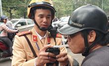 Tìm hiểu mức phạt lái xe có nồng độ cồn ở các nước trên thế giới so với Việt Nam
