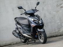 SYM JET SR ra mắt với động cơ 125 cc, giá từ 730 USD