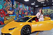 Bà chủ siêu xe Lamborghini Huracan ở Bạc Liêu bị khởi tố vì làm lây lan dịch bệnh COVID-19