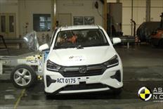 Daihatsu của Toyota tạm dừng sản xuất và phân phối xe trên toàn cầu